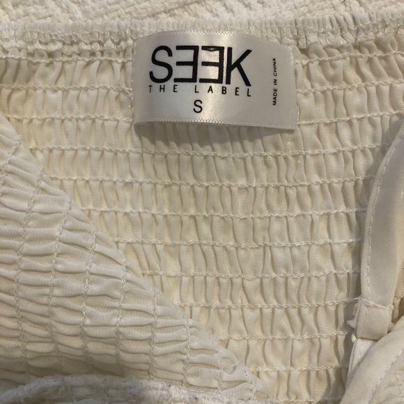 LF White Ruched Cropped Tank (S) - Picture 5 of 5